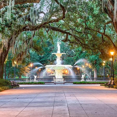 Planters Inn On Reynolds Square (Adults Only) Savannah Luaran gambar